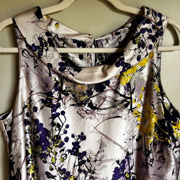 Taylor 100% Silk Floral Dress - Picture 2 of 13